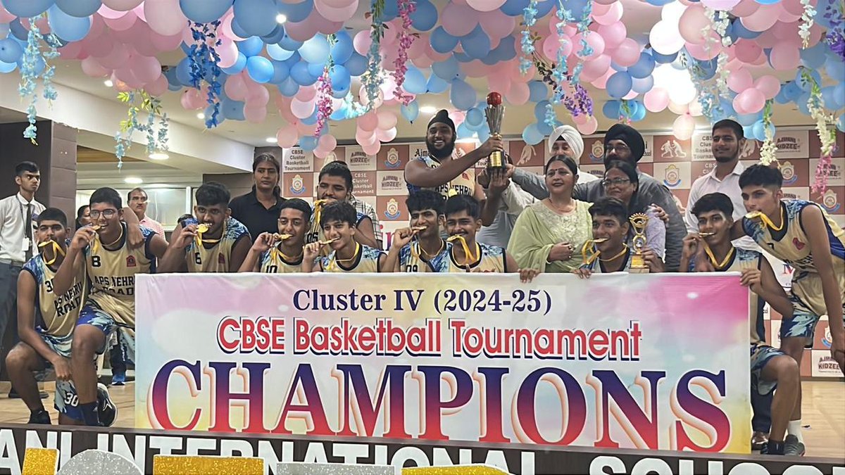 suryacommand's tweet photo. #IndianArmy
#CentralCommand
#CBSEBasketball
#APS
#KheloIndia
#BasketballChampions #ProudMoment
#SuryaCommand congratulates #APS, Nehru Road, #Lucknow for winning #CBSE Cluster IV, East Zone #BasketballTournament, held at Ajmani International School, #LakhimpurKheri, from 23-26 Sep 2024. The team remained unbeaten throughout the competition. Agastya Rathore of class XII was adjudged 'Best Player' of the Tournament.
The school team with this win, qualified for #CBSE National for #Under19 Boys Basketball Tournament 2024-25 to be held later.
@adgpi
@ProDefLko
@PRODefDehradun
@SpokespersonMoD
@UBArea_IA
@HQ_IDS_India
@MinofDefIndia
@CBSE
@OfficialAWWA