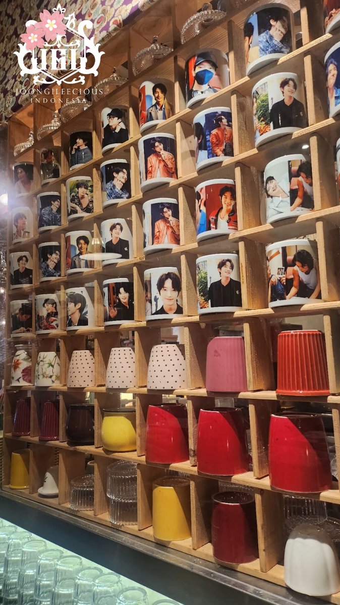 JoongileeciousI's tweet photo. we are here !! @ findle cafe
20240928 Lee Joon Gi Asia Tour FESTIVAL Taipei 🥳
#이준기 #FromIndonesiaWithLove https://t.co/c7tHM33XQE