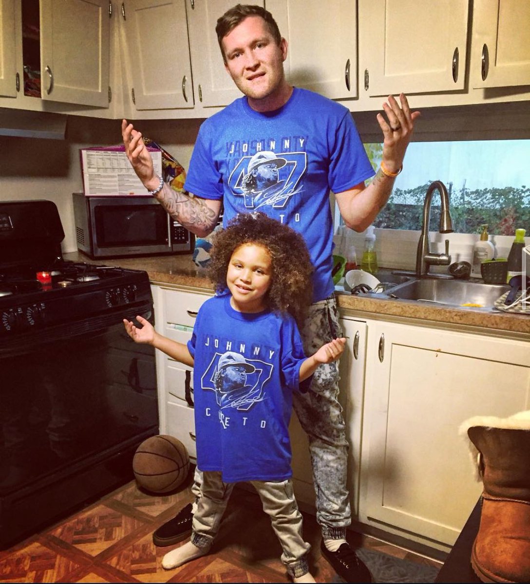 ThatsJakeBrown's tweet photo. Welcome to October baby! @Royals let’s get another ring https://t.co/tL8B8V3WxK