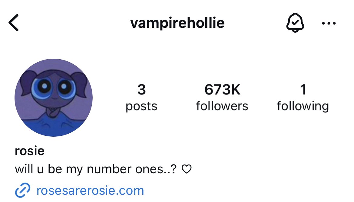 ถั่วงอกไทยอวบๆ (Vampirehollie) tweet media