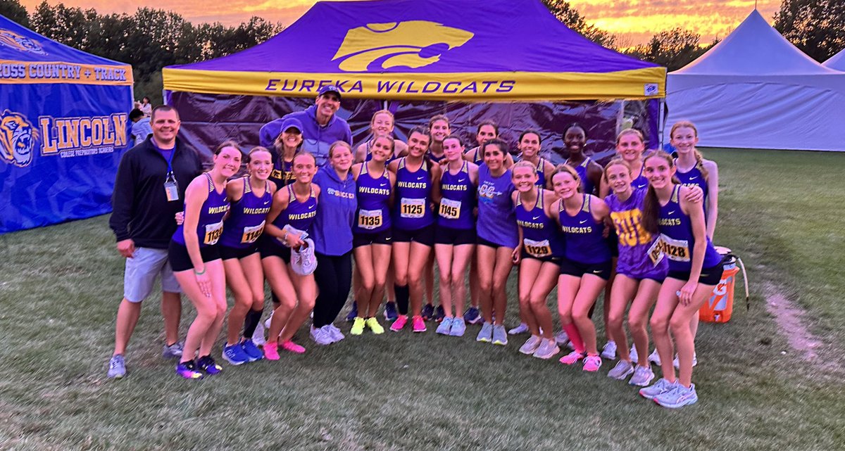 JV girls finished 1st overall!! 

Olivia Golden and Natalia Hunt finished 2nd and 3rd overall.