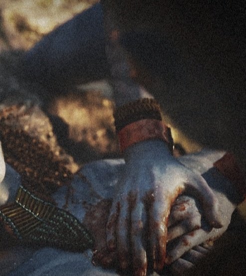 DirtyTransMasc's tweet photo. Just realized Neteyam's always been *physically* marked for death. ever since his first scene. there's been a scar over his heart, right where he would be shot all those years later. JC told us right from the start.
#Neteyam #NeteyamSully #Atwow https://t.co/v6tm76Hwfw