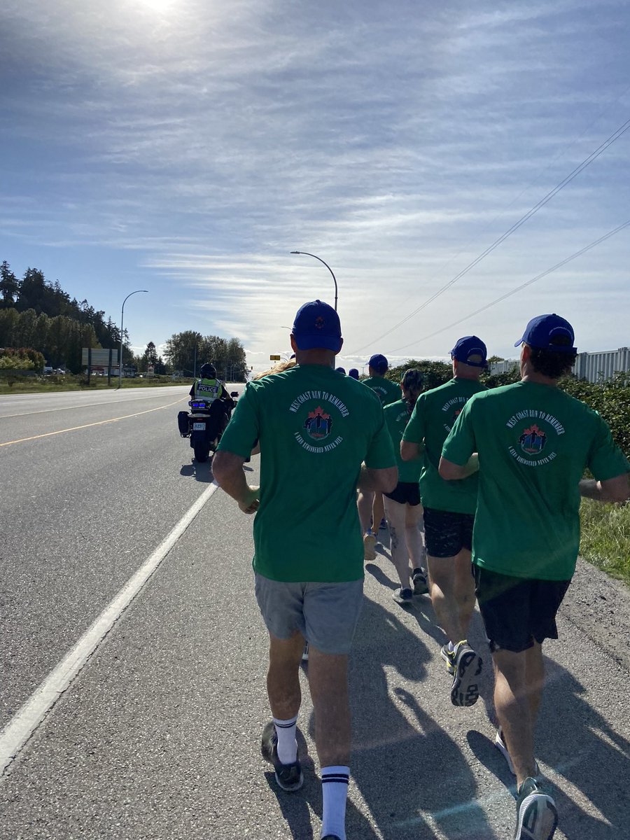 DCCJasonLaidman's tweet photo. @vicpdcanada @r2rwestcoast Day 2 of the Run to Remember @BCLEMemorial White Rock to the Ferry. Today we stopped to pay tribute to Cst Rick O’Brien at the spot where last year we learned of his death. A hero remembered never dies. https://t.co/7j4saJ7JSF