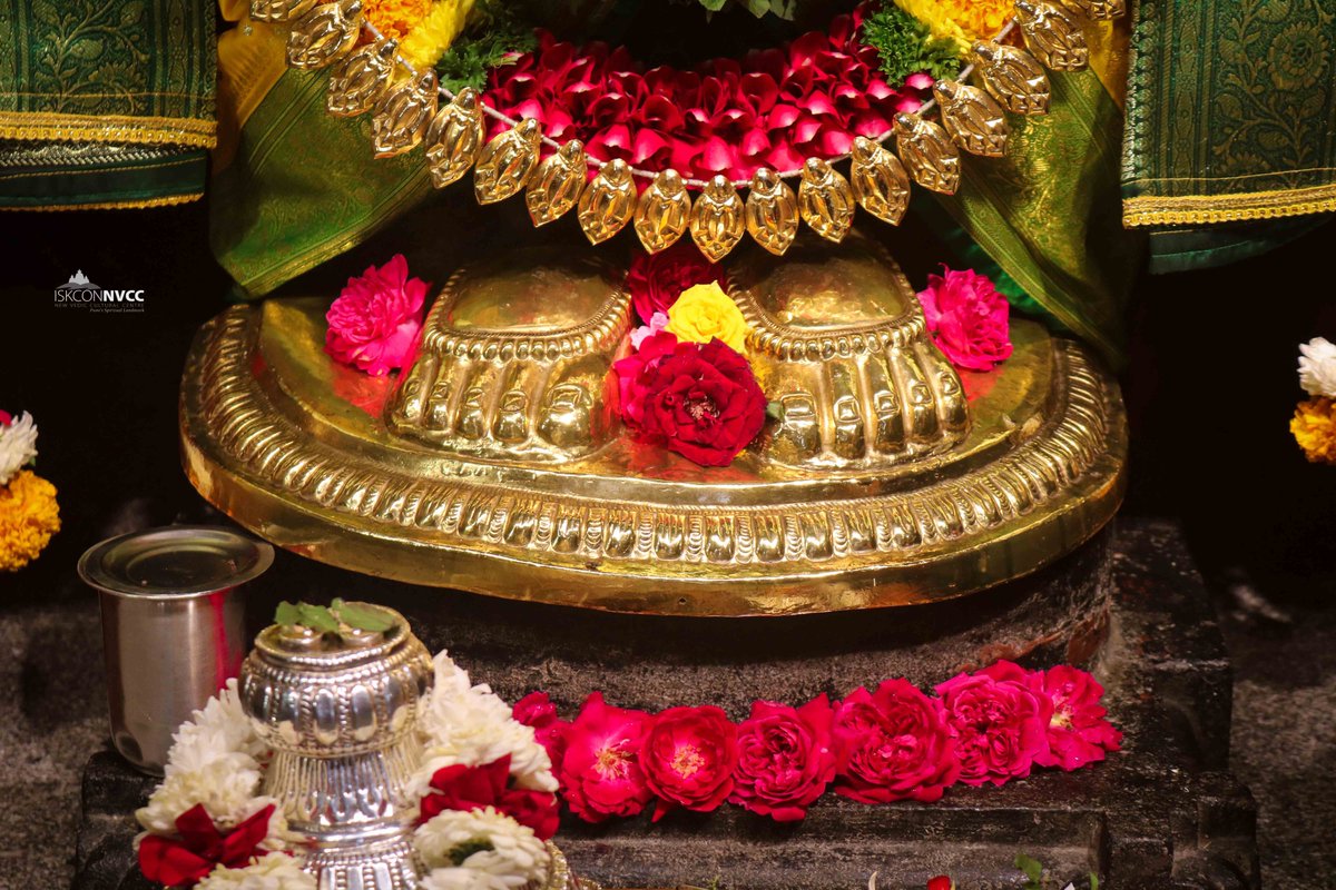 ISKCONPune's tweet photo. 🙏🏽Today's Darshan 📿 🗓28-09-2024🙏
🌷Sri Balaji🌷
🚩@ISKCONNVCCPune🚩
.
.
#ISKCONNVCCPune #ISKCONNVCC #ISKCONPune #ISKCON
#28thseptember #28thseptember2024 #Saturday
#kirtan #Harekrishna #Krishna #Kirtan #Krishna
#Harinaamsankirtan #Radheshyamdas
#Radhe #Radha #Radhakrishna https://t.co/xYTtX9LR30