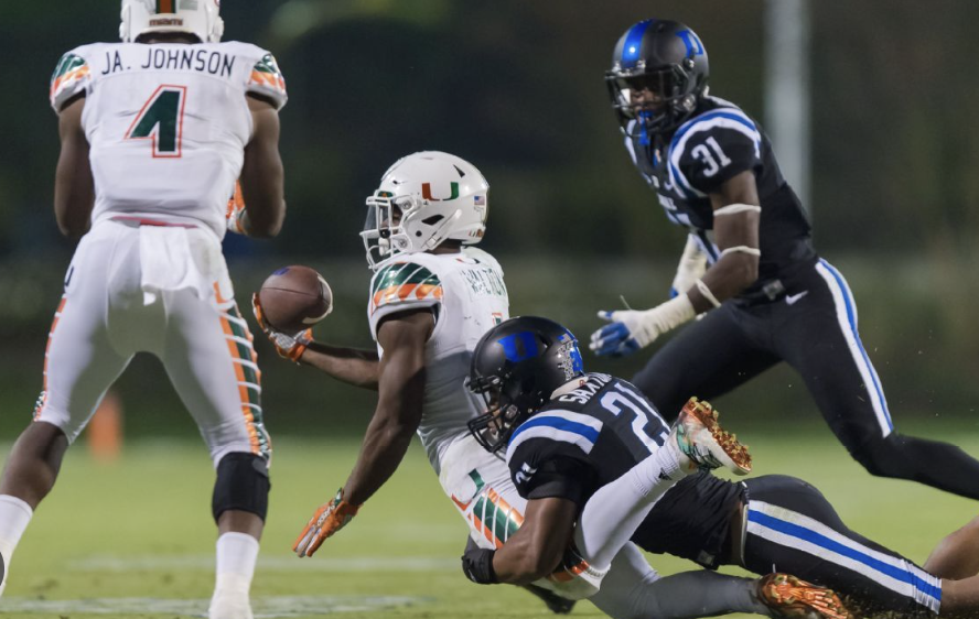 ADavidHaleJoint's tweet photo. Guys, I want you to see something truly insane...
Remember the Duke-Miami lateral game? https://t.co/ivHcom2X9L
