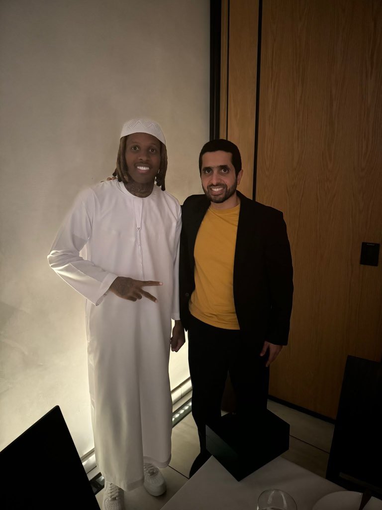 THE VOICE tweet media