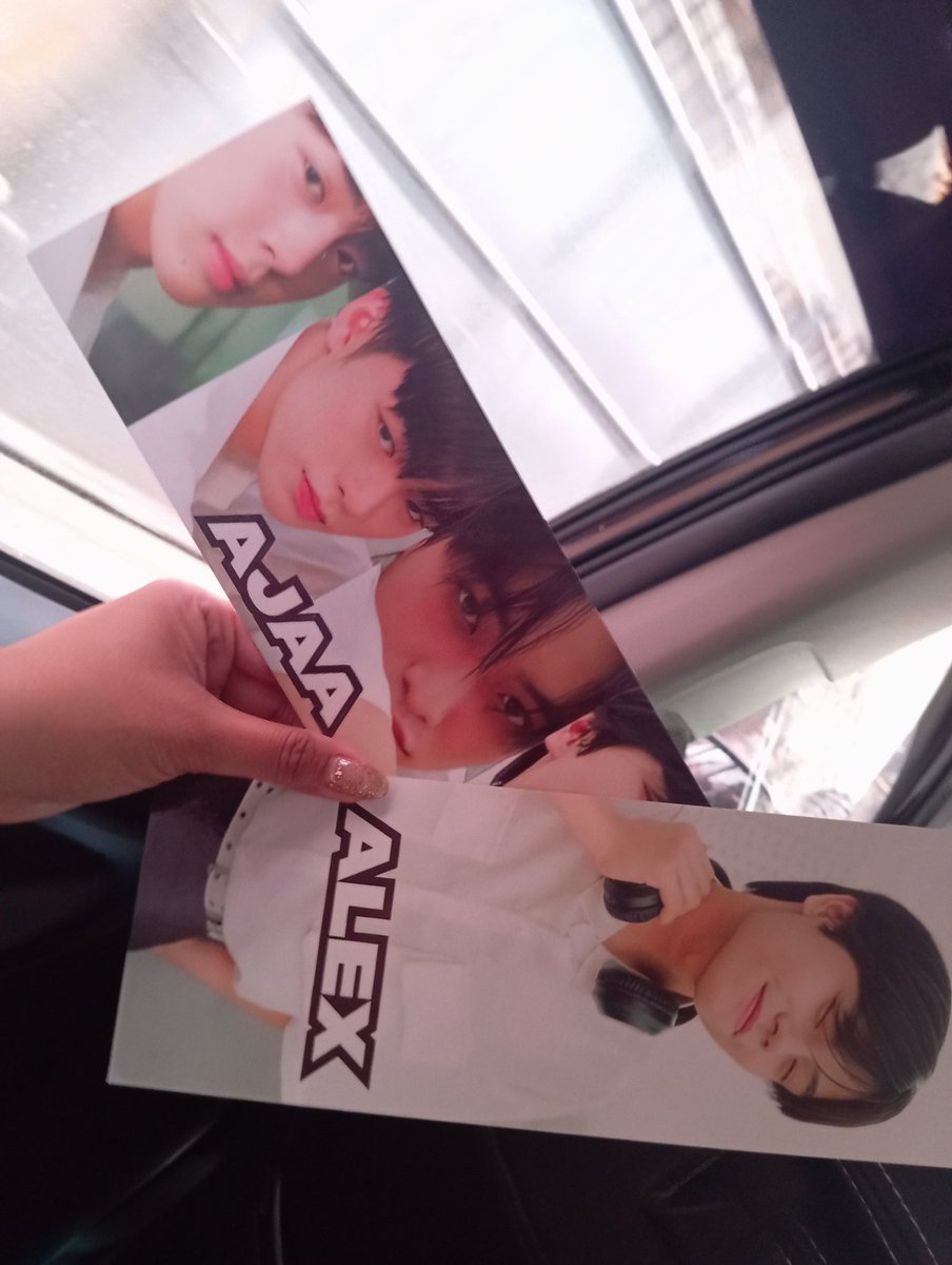 Fan Support for AJAA concert 
—— by: 
tiktok : @a3ryn_xymi 
Twitter : aeryn_evang

🌼strictly 1:1 ratio (limited quantity)
🌼exact time &amp; location: 2pm Robinsons Galleria 
🌼tag me once you got one pls 💙
<a href="/AJAAofc/">AJAA</a> <a href="/Alex_Noel5783/">AJAA Alex ?🐆</a> <a href="/axllukecab/">AJAA Axl</a> <a href="/jcdacillo______/">AJAA JC?</a> <a href="/toothplate7_/">AJAA Ash</a> #AJAA
