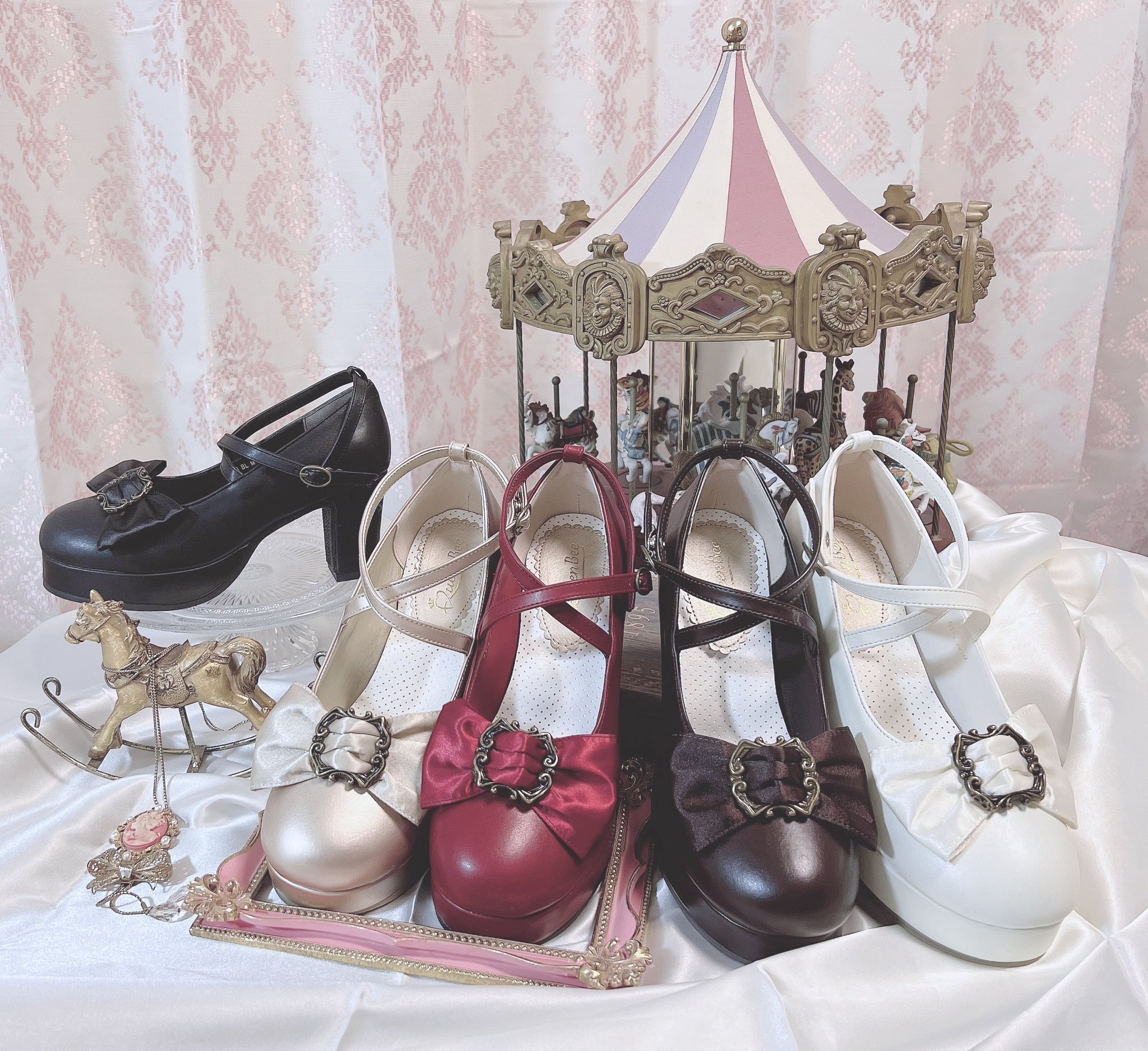 Queen Bee (@QueenBee_shoes) / X