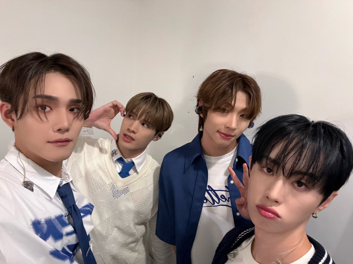BDU4official's tweet photo. [📸]
B.D.U First World Tour for Wishpool: Flash &amp; Light 💫

Thank you, Minneapolis ❣️
Thank you for being with us today 🫡

#BDU #비디유 #BDUtourforWISHPOOL
#BDU_In_Minneapolis #USA https://t.co/aCRGhH6jNp