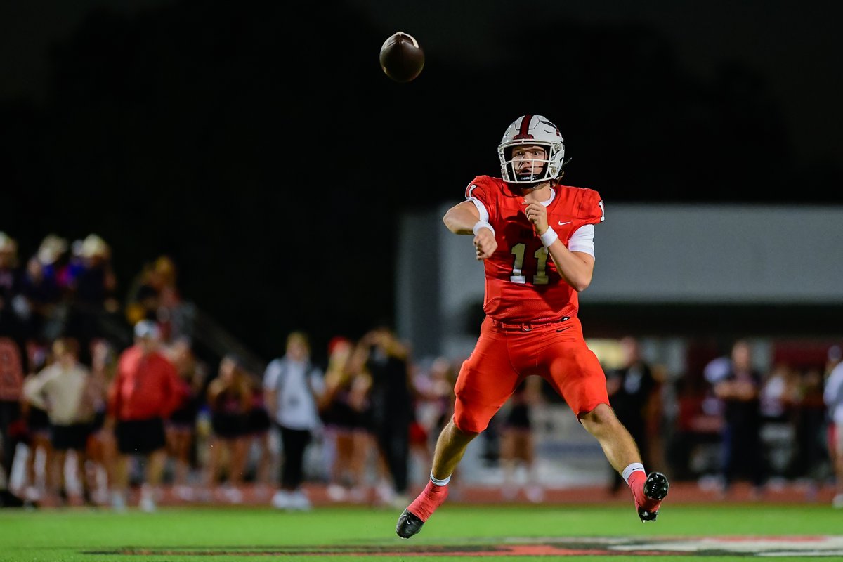 sports_drc's tweet photo. No. 5-ranked Argyle avenged last year's playoff loss to Colleyville Heritage with a 42-35 win Friday in District 3-5A DII play.

The Eagles racked up 572 yards of total offense behind a big day through the air.

Story: https://t.co/CCJ1dAzb73 https://t.co/aeEtKMnnjw