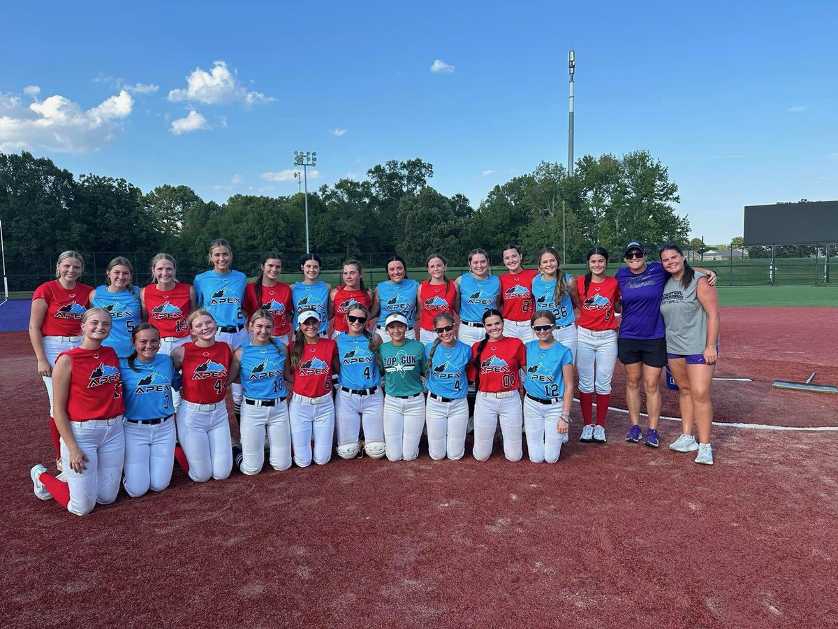 KaelynLasley's tweet photo. Grateful for the opportunity to play friendlies at UCA with my Apex team.  Just a few short clips from my day.  
@UCASoftball @CoachJenParsons @Apex_08National @ARPrepSports @AScholarsBrand @UncommittedUsa https://t.co/iRWTUQ5yci