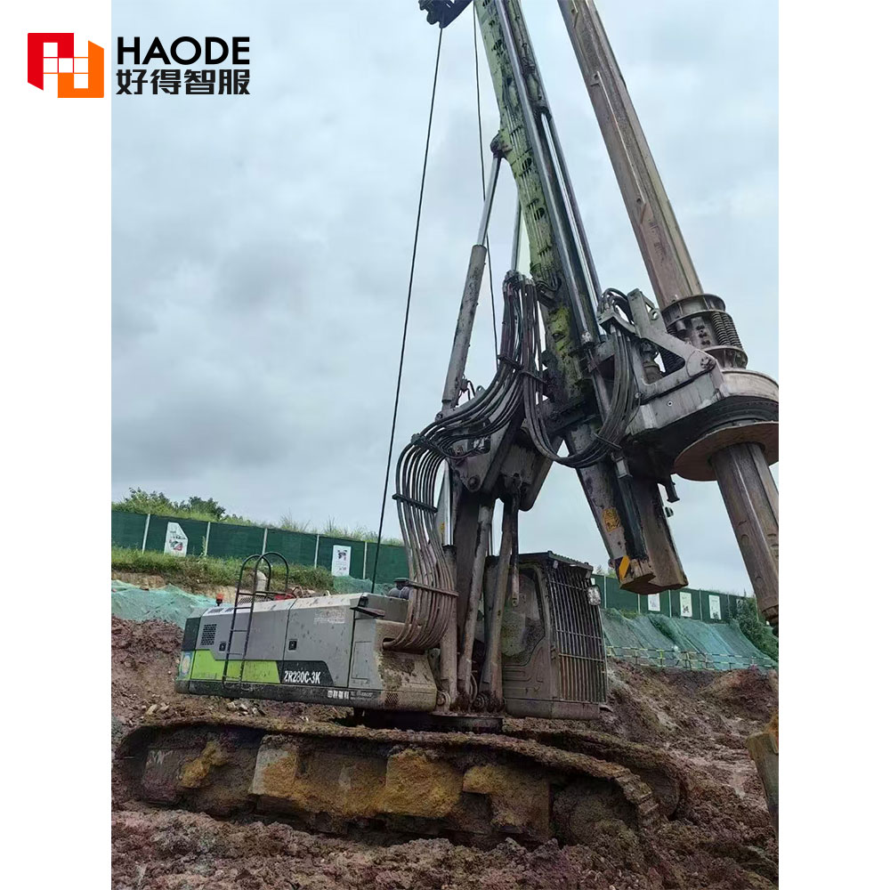 DindangMall's tweet image. 2021 year Convenient Operation ZOOMLION Rotary Drilling Rig ZR240c-3k High Performance Hammer Drill Machine, price 50000.0 USD
More info:en.dindang168.com/g/86447
#pilingmachine #rotarydrilling #Zoomlion #2021