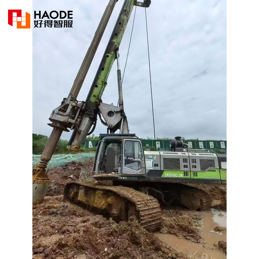 DindangMall's tweet image. 2021 year Convenient Operation ZOOMLION Rotary Drilling Rig ZR240c-3k High Performance Hammer Drill Machine, price 50000.0 USD
More info:en.dindang168.com/g/86447
#pilingmachine #rotarydrilling #Zoomlion #2021