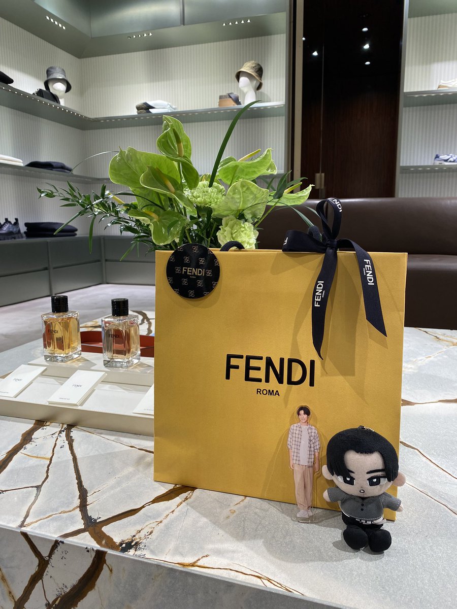 aoidameg's tweet photo. 🖤🐕‍🦺

FENDIのアンバサダーが
続きますように！ https://t.co/TQipLXfMvI