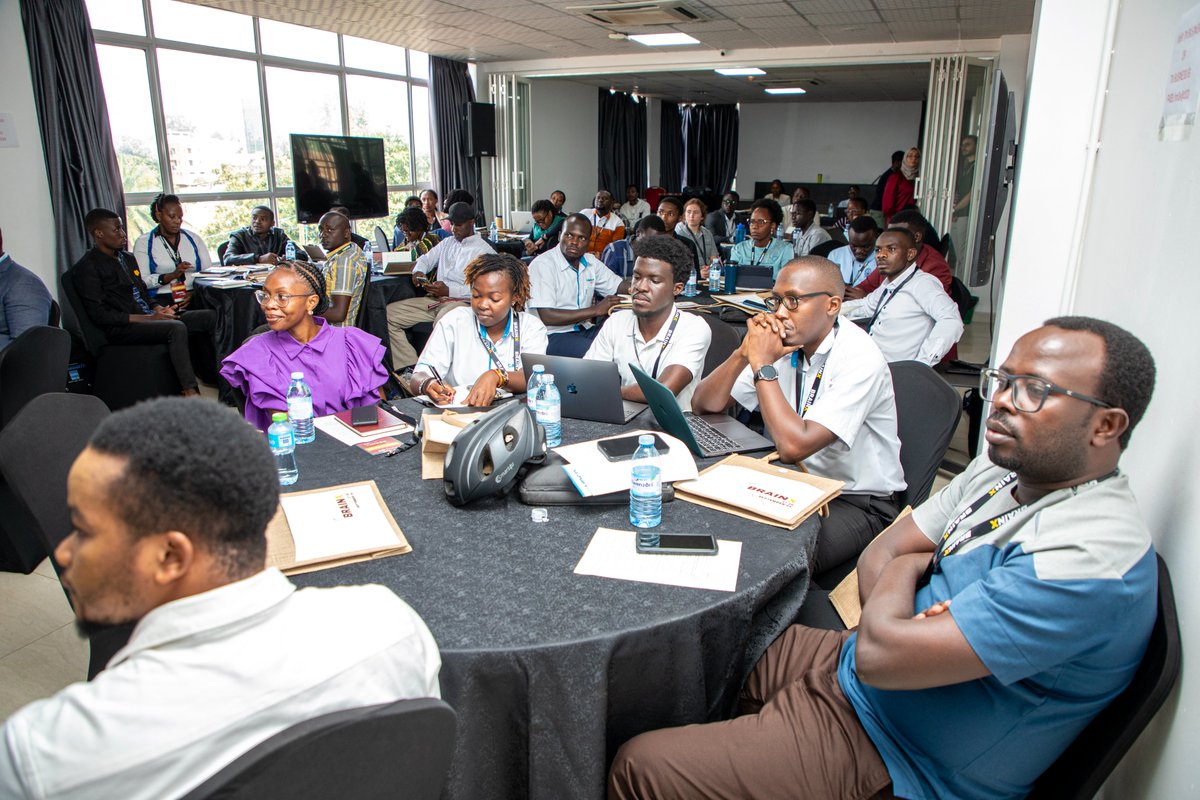 STIsecretariat's tweet image. Uganda's deep tech sector is rising! The #BRAINBootcamp by @STIsecretariat, @OpenstartupTN, and #FutureLab Studio unites global leaders to drive innovation in climate resilience, health security, and more. 🌍🔬 Turning research into market-ready solutions. #BRAINProgram #DeepTech