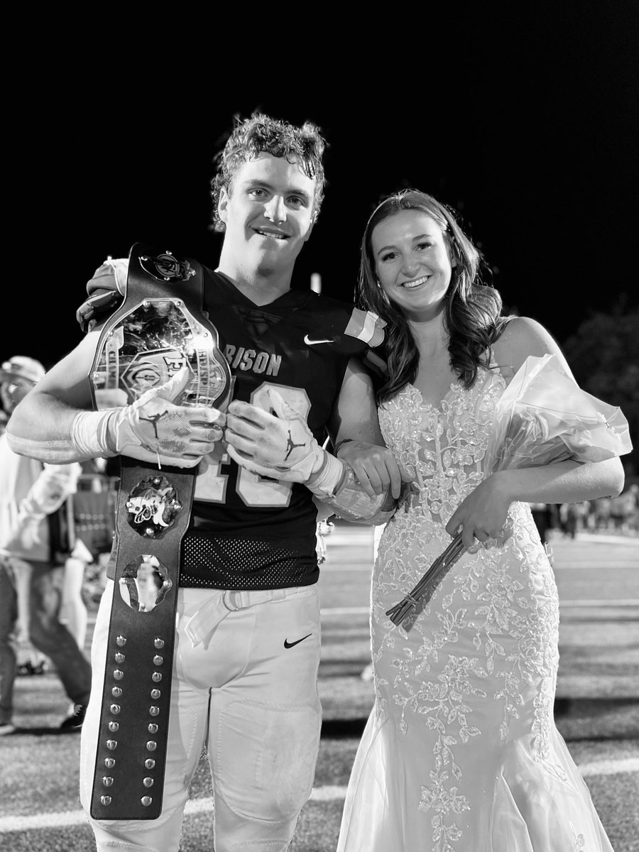 “The Man-beast of Memorial” Mason Kralj
-161 Rushing Yards
-3 Touchdowns
-Homecoming Royalty
-PLAYER OF THE GAME

What an absolutely unreal performance on Homecoming night for the man who wears the Bison legacy number!

FINAL:
-Billings Senior: 20
-GFH: 42 
<a href="/FallsBison/">Great Falls High Bison Football</a>