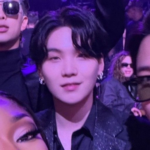 hourIysuga's tweet image. 