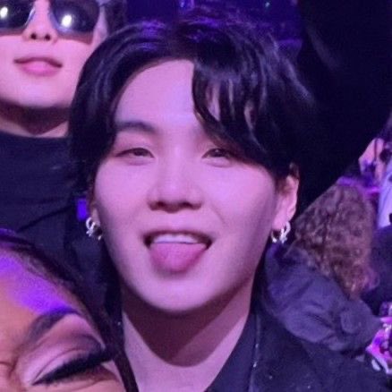 hourIysuga's tweet image. 