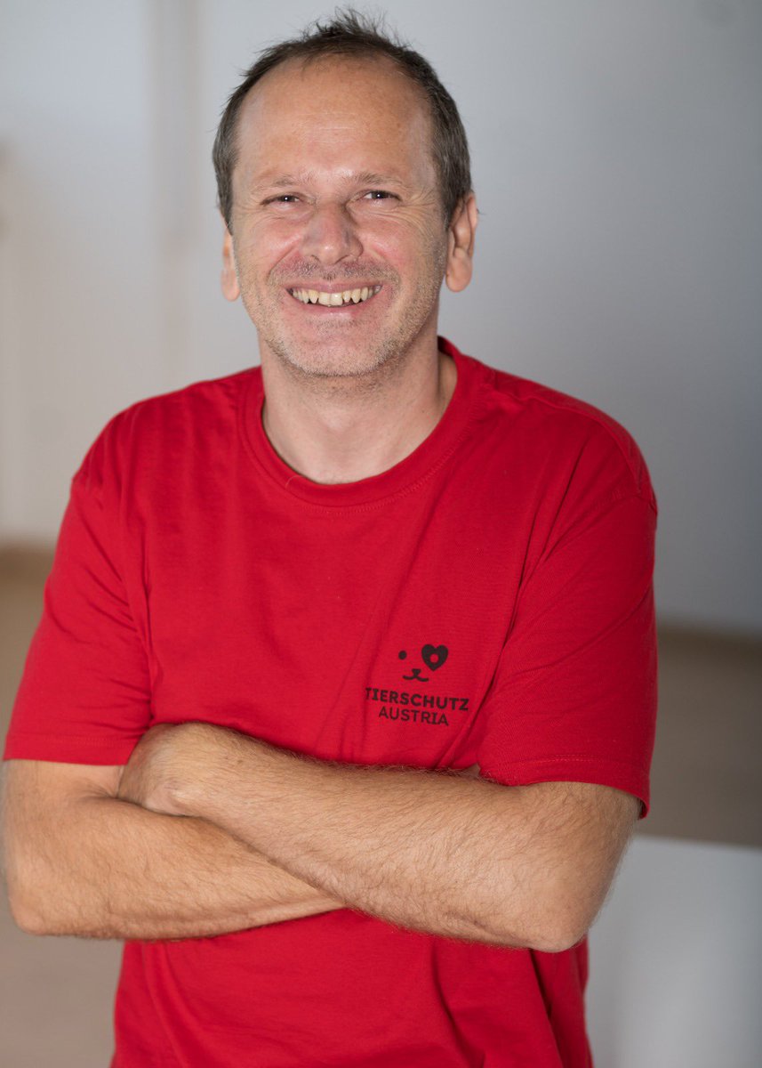 aschauer_net's tweet photo. Am Foto „spürt“ man richtig wieviel Freude ich daran habe ein Teil dieser Bewegung zu sein. Tierschutz Austria #jobmitsinn https://t.co/FUBqKrKa6p