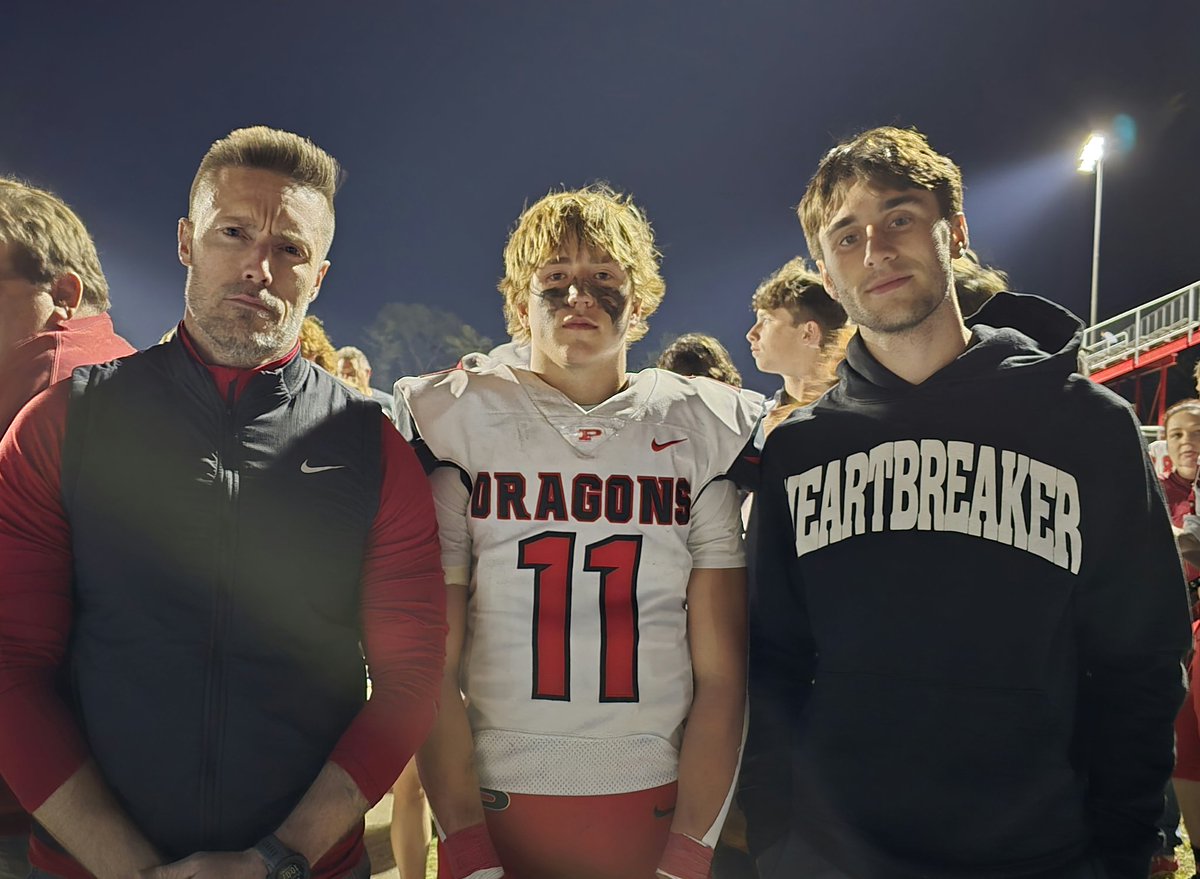 NolanWaylon's tweet photo. Got to watch my nephew Teigan McCoy playing 🔒⬇️ corner for the Pekin Dragons tonight!  Got the win on the road over Morton. First time getting to see him play varsity --kid can ball.  #lockdowncorner #noflyzone https://t.co/8VdXWPPSSJ