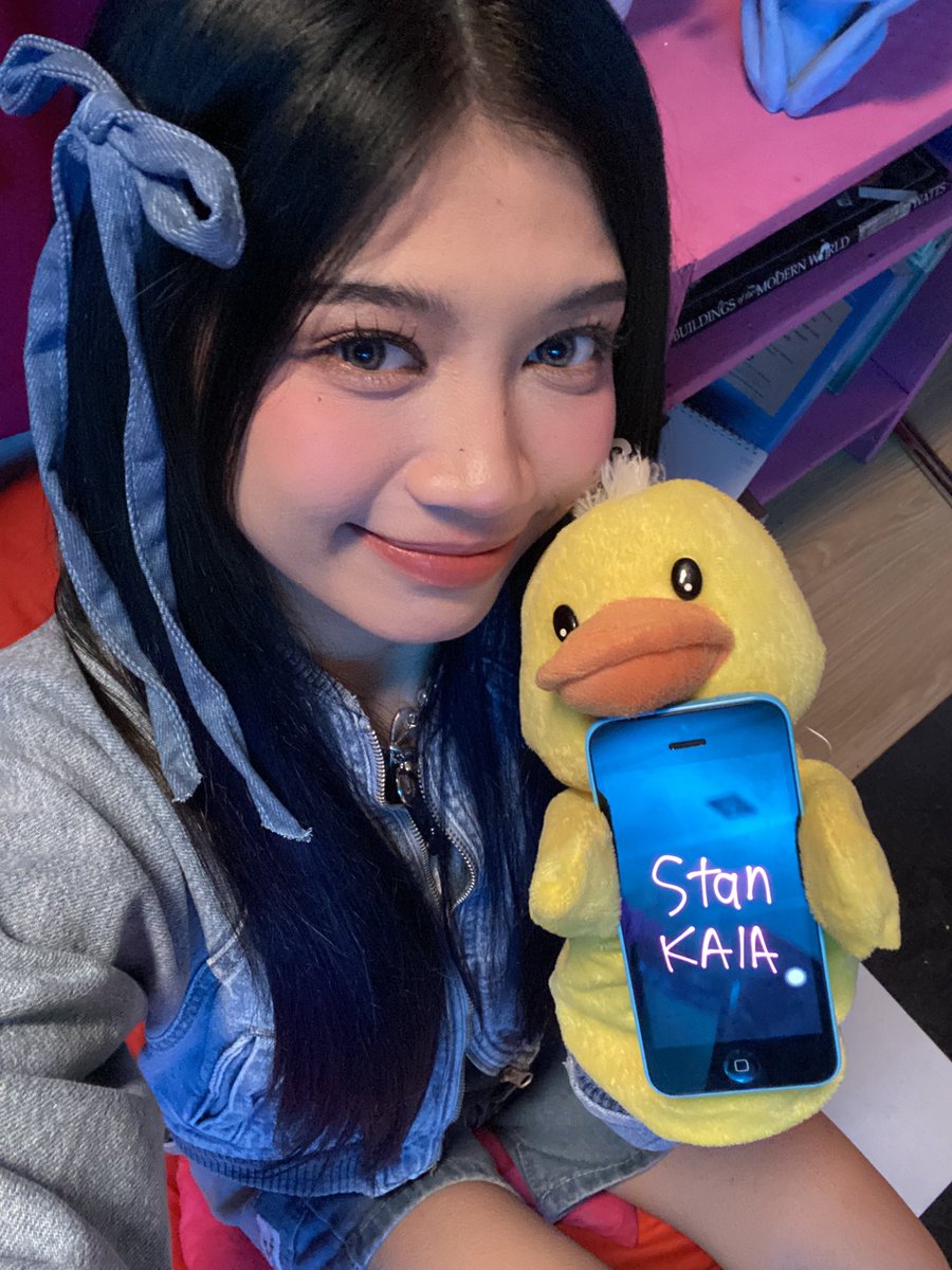 charlottescrtr's tweet image. stan kaia sabi namin ni duckie 🐤🫧🤍

#KAIA #KAIA_CHARLOTTE