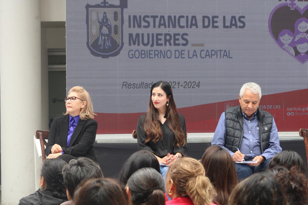 taniaagp's tweet photo. Asistí al informe de actividades de la @InsMujeresSL 

Reconozco el trabajo realizado por la directora Guadalupe Almaguer, así como por su equipo de trabajo y por el Consejo Consultivo por su compromiso con bienestar de las mujeres de #SanLuisPotosi

#Regidora #SLP #FelizViernes https://t.co/extQxrAgVt