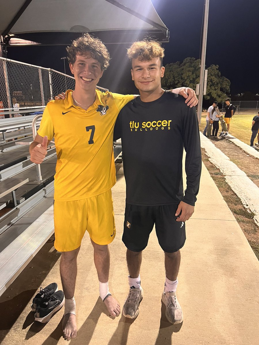 Jeff Pacheco (@el_jefe_yeffy) on Twitter photo Tough, hard fought match between <a href="/TLUSoccer/">TLU Soccer</a> and Southwestern ended in a scoreless draw. It was great to see Evan and Dani on the same field again, even though it was against each other. <a href="/EsDaniOK/">Dani Sartorio 🇦🇷 🇺🇸 🇸🇻</a> Tough, hard fought match between <a href="/TLUSoccer/">TLU Soccer</a> and Southwestern ended in a scoreless draw. It was great to see Evan and Dani on the same field again, even though it was against each other. <a href="/EsDaniOK/">Dani Sartorio 🇦🇷 🇺🇸 🇸🇻</a>