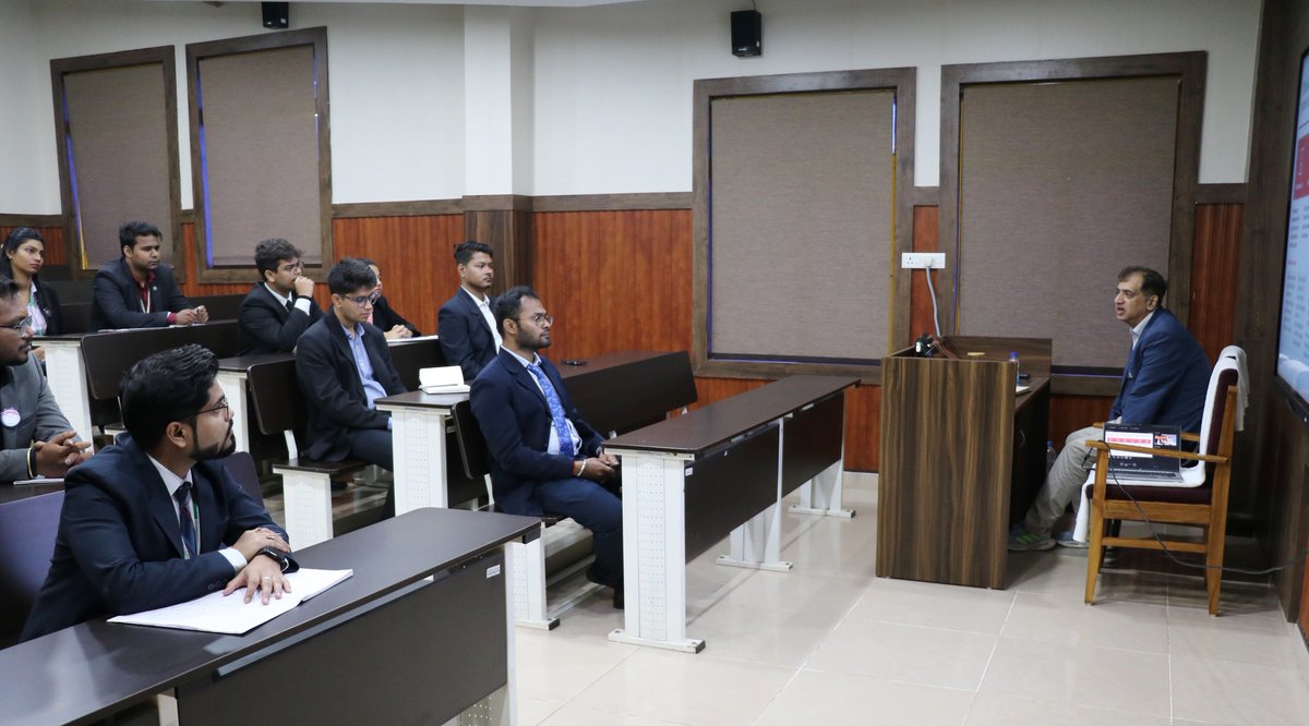 ksombbsr's tweet photo. Mr. Amit Khanna, Partner-PWC, led an engaging session under the aegis of Large Scale Interactive Process (LSIP) session on “Innovation with Generative AI” during the 5th National Business Analytics Konclave.

#ksombbsr #businessanalytics #konclave #kiit #MBA https://t.co/cpTqmd5zXd