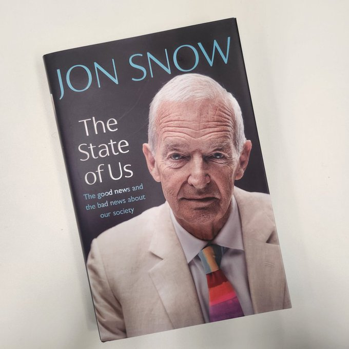 OdbolzComics's tweet image. ★ KᖇᗩKᗩᗷOOᗰ 77th ᗷIᖇTᕼᗪᗩY ★ Jon Snow @jonsnowC4
Host #Snowcast Ex anchor @Channel4News 
My book out in paperback now linktr.ee/thestateofus Agent: knightayton.co.uk/broadcast_tale……
Mainly London UK 
channel4.com/news/by/jon-sn…