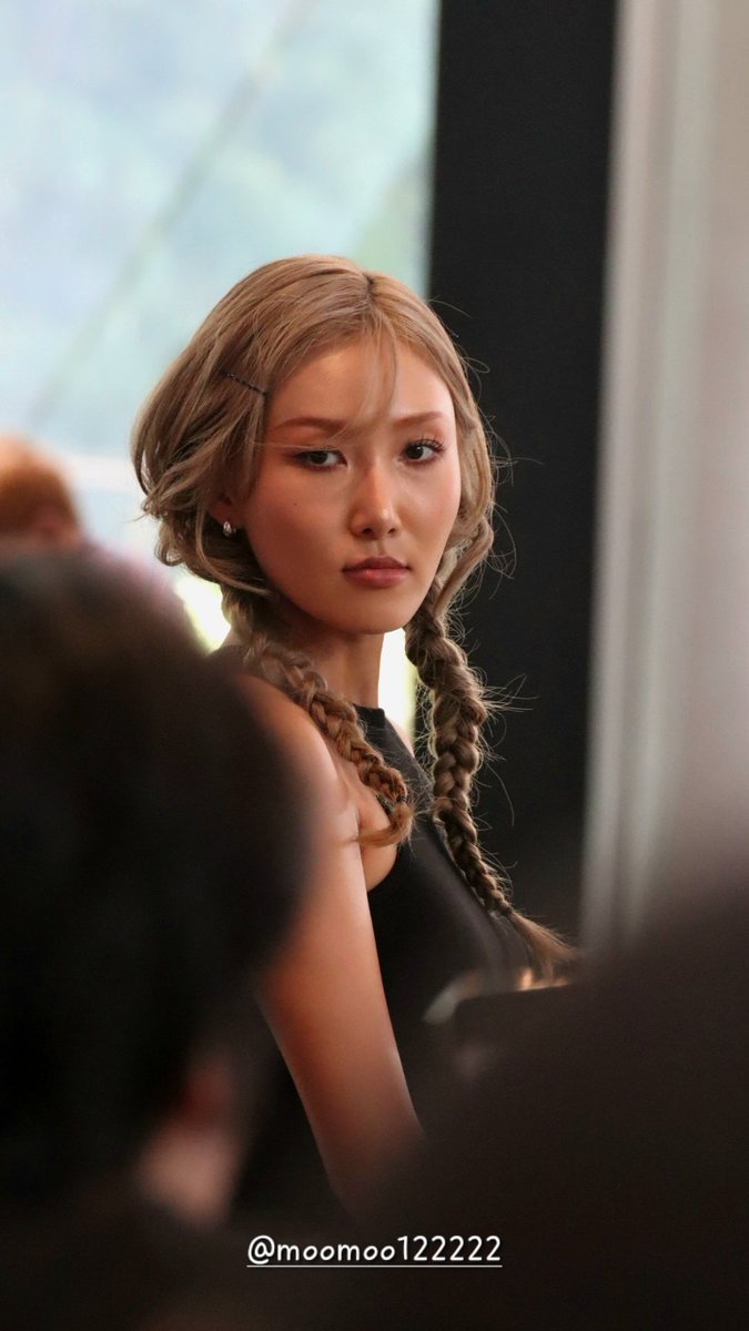 moomoo122222's tweet image. 240928 미니 팬미팅[프리뷰]_화사

&quot;찾았다, 내 첫 사랑&quot;🙂‍↕️🩷

#화사 #HWASA #마마무 #MAMAMOO