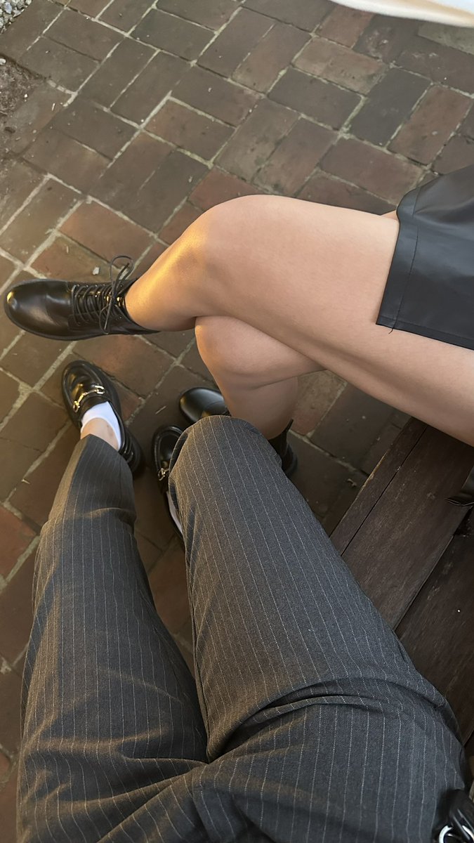 xandrea_jn's tweet photo. love’s dangerous ; i’m in danger https://t.co/bV5nK7g2jl