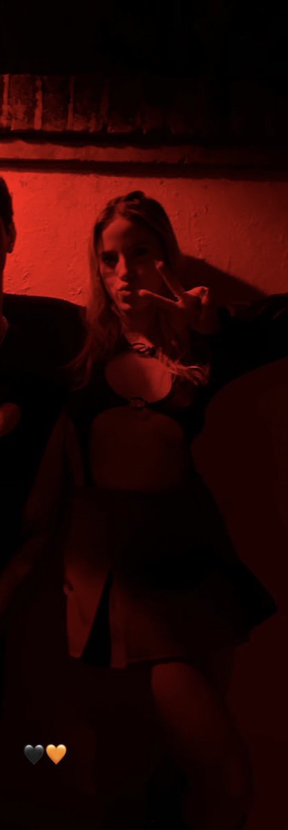 TODA🫦