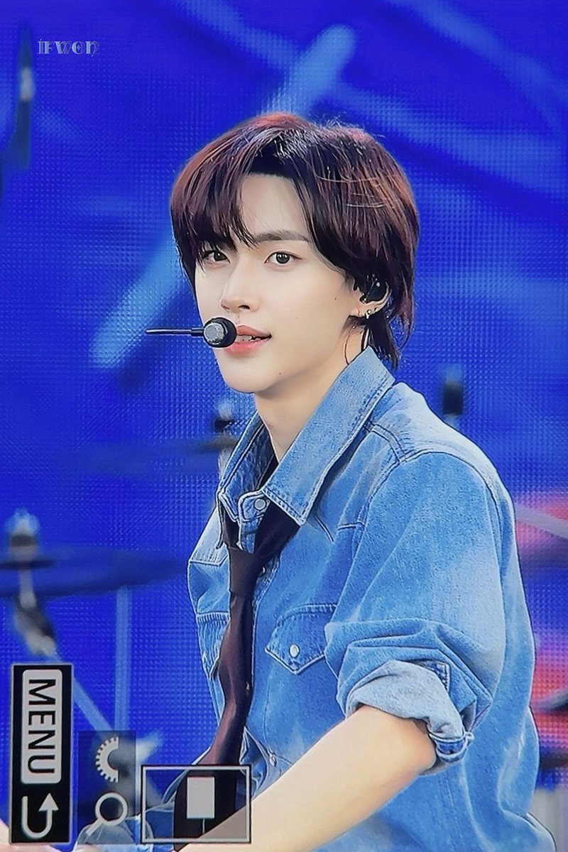 240928 우리 모모콘

#원빈 #WONBIN 
#라이즈 #RIIZE