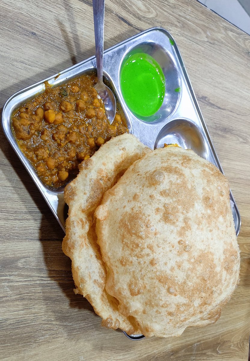 People who eat chole bhature in breakfast on weekends are elite.