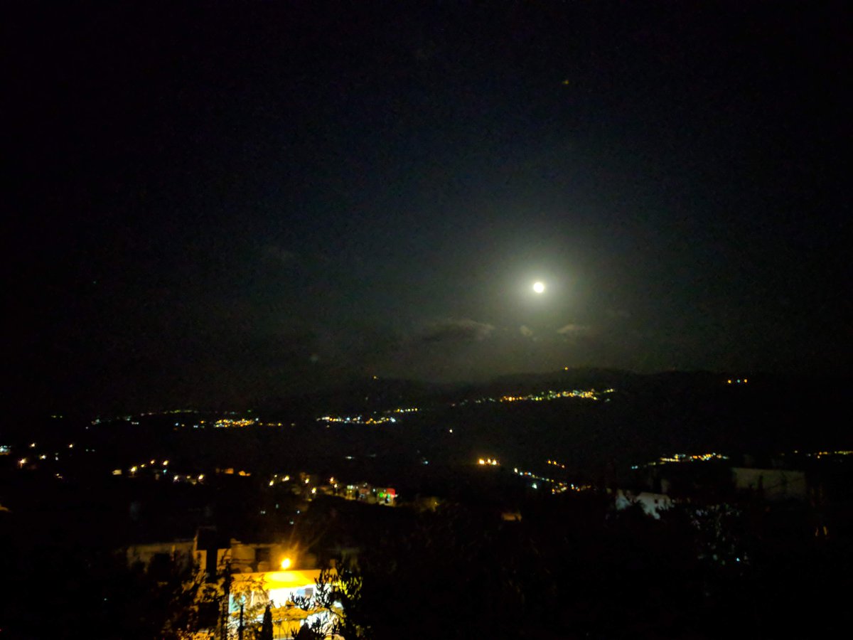 Moon light in a dark night. Al-khyam, Lebanon 🖤 Oct 2019
