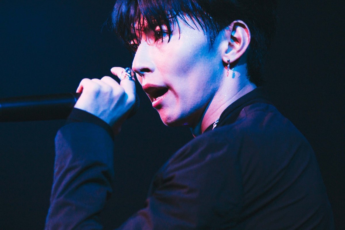 ODDLOREofficial's tweet photo. ◤𝐌𝐞𝐦𝐨𝐫𝐲 𝐨𝐟
「𝐎𝐃𝐃𝐋𝐎𝐑𝐄 𝐋𝐚𝐬𝐭 𝐋𝐢𝐯𝐞」 📸◢

#ODDLORE https://t.co/UYxblhK183