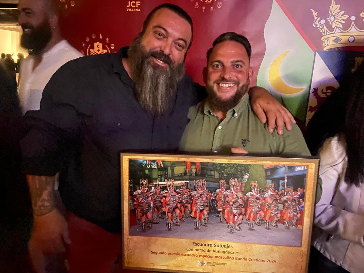 Fin a unas fiestas espectaculares!! 

Ganas de volver a desfilar en Villena!!! 

✝️☪️🔥🔥✝️☪️