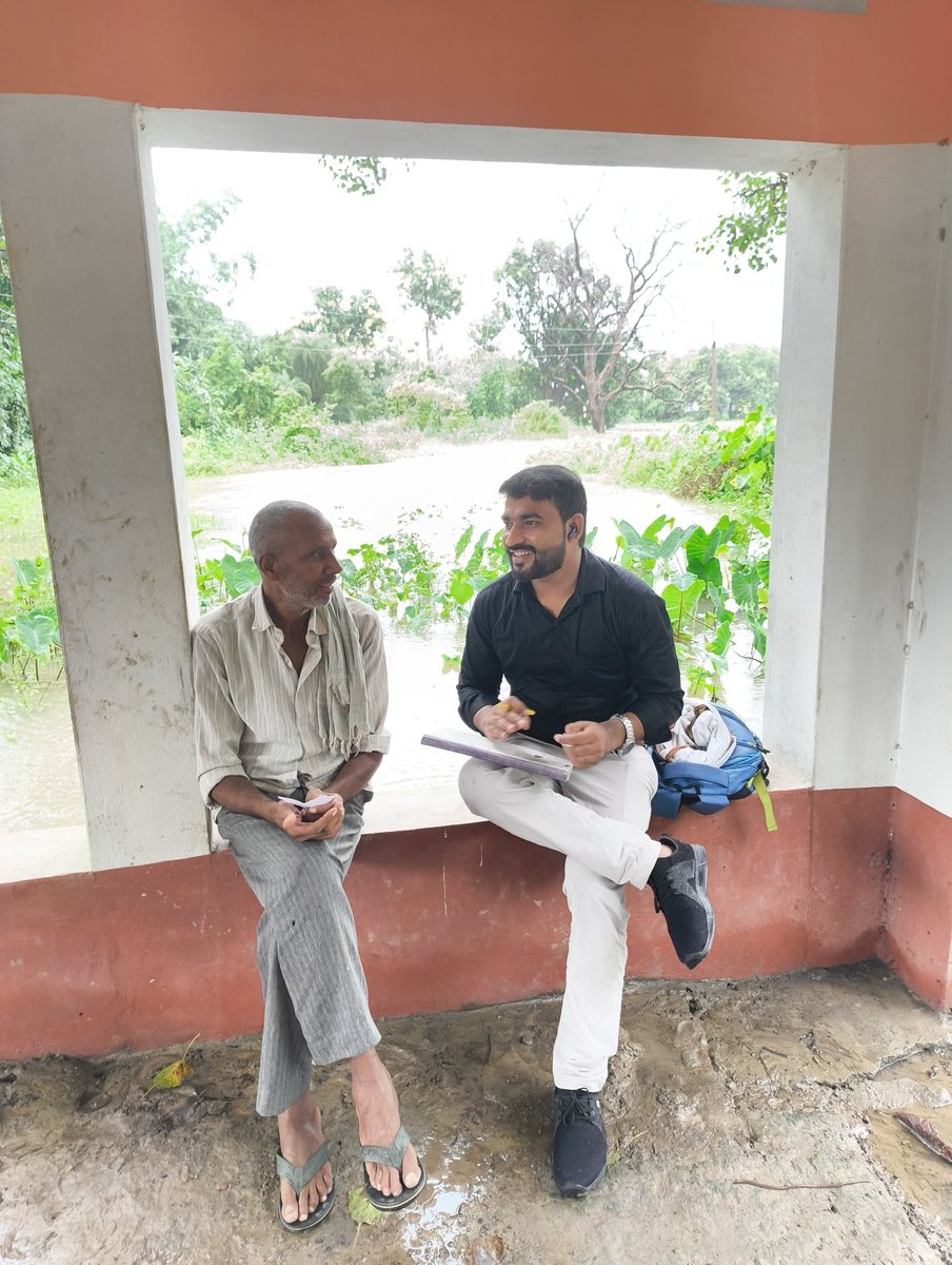 KRISHNA34495796's tweet photo. Community Health Officers(CHOs)ग्रामीण स्वास्थ्य सेवाओं की रीढ़ हैं जो जमीनी स्तर पर स्वास्थ्य सेवाएं उपलब्ध करा रहे हैं।उनकी कड़ी मेहनत और समर्पण को देखते हुए,सरकार से अनुरोध है कि उन्हें पर्मानेंट करने के लिए ठोस कदम उठाए जाएं #PermanentCHO #SupportCHO #HealthcareHeroe @nhm_up https://t.co/Ixkmj1SYDf