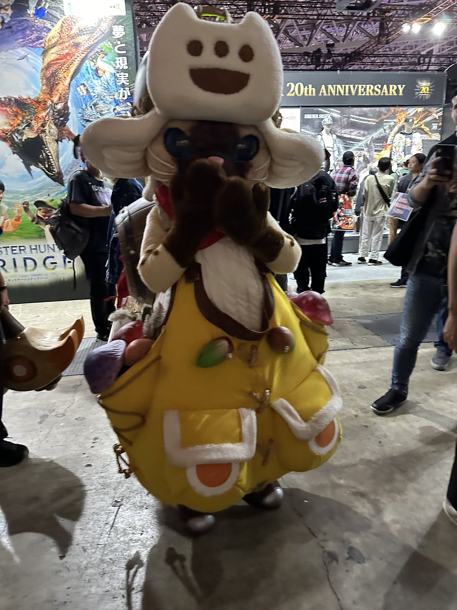 ぎゃー！
公式アイルーちゃんが気付いてくれて
ファンサ貰った！！！(と思う！！
目が合った！！(と思う
#TGS2024