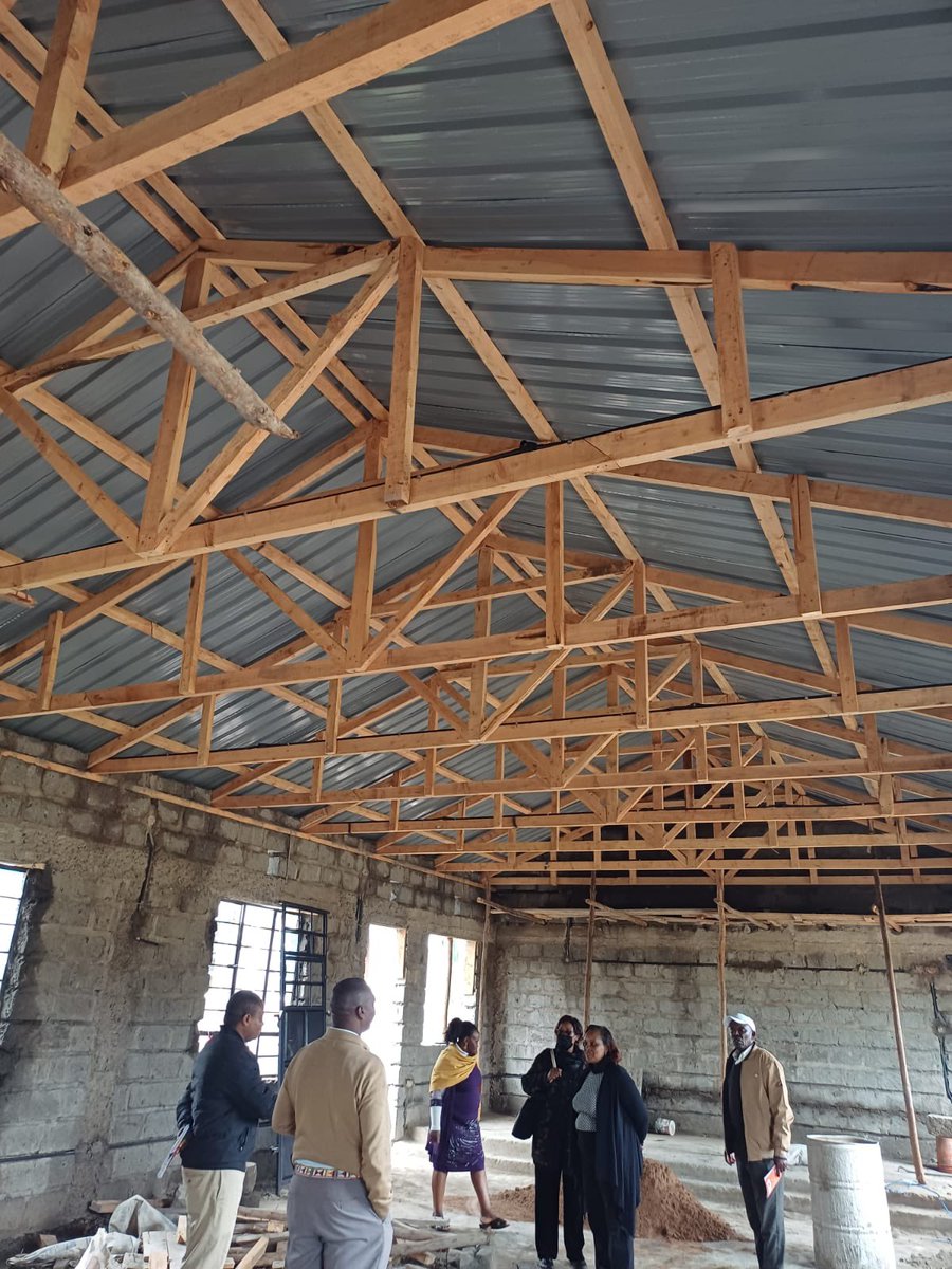 ProjectStedfast's tweet photo. How good is this ! 
The Brigade Hall building is up and the roof is going on . ⚓️🇰🇪🏴󠁧󠁢󠁳󠁣󠁴󠁿#BoysBrigade https://t.co/e3B0MiXosn