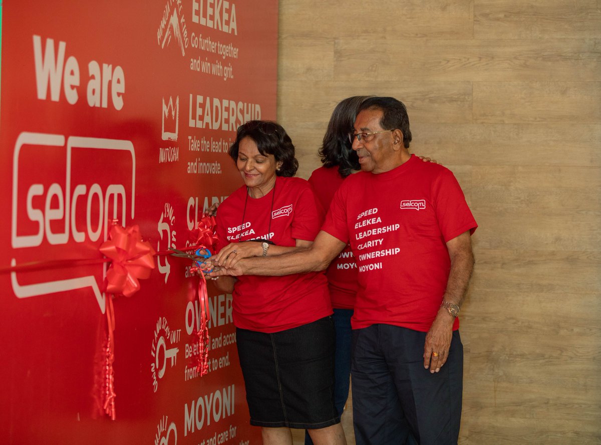 Our big family-Selcom!We came together to celebrate .Fueling every move with Speed,leading with heart and Leadership,and always keeping things crystal clear with Clarity.We own our responsibilities with Ownership and stay rooted in the spirit kutoka Moyoni.Tukielekea malengo yetu