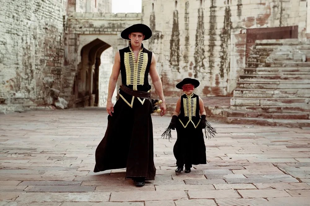 FilmUpdates's tweet image. Tarsem Singh says Harvey Weinstein tried to sabotage a screening of ‘THE FALL’ for distributors because he wouldn’t allow him to view the film before other potential buyers.

“At the first screening, he got the front seat. 15 minutes into the film, he got up, and went, ‘Excuse…