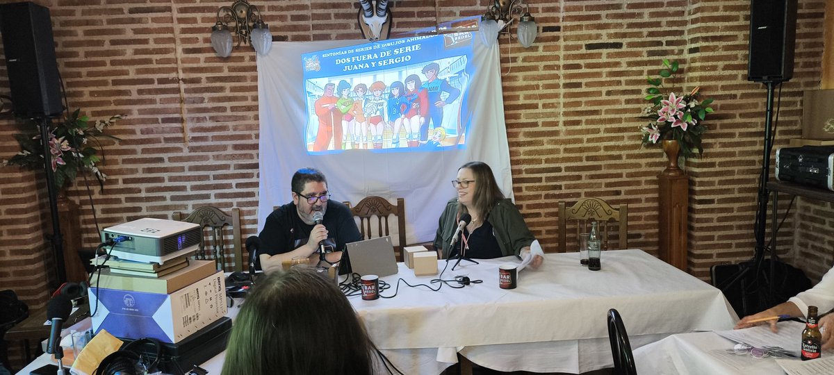 En el directo de #barbedel en el:
#CañasyPodcast