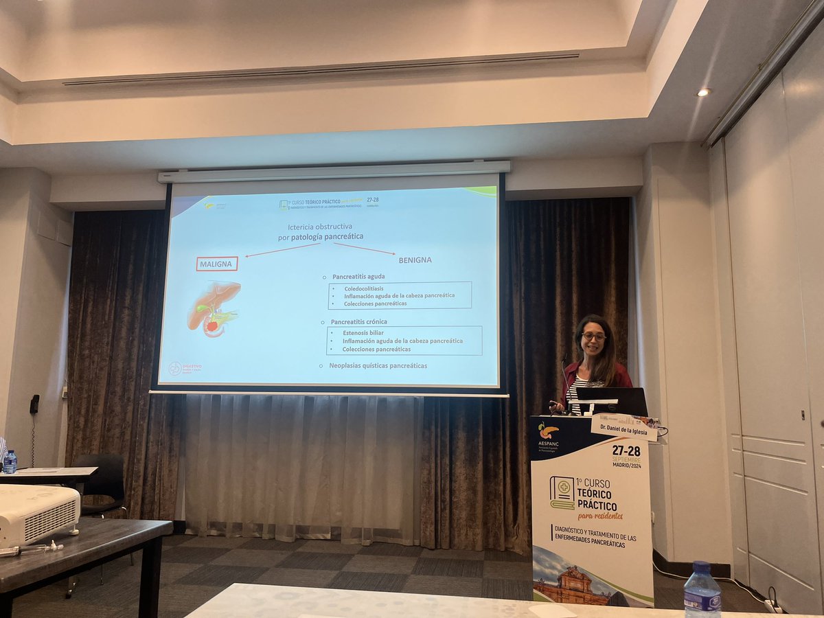 AESPANC's tweet image. Fantástica ponencia de la Dra A. García de Paredes en el Abordaje de los pacientes con ictericia en nuestro primer curso de residentes en enfermedades pancreáticas
@DigestivoHRyC 
#AESPANC #NPC2024