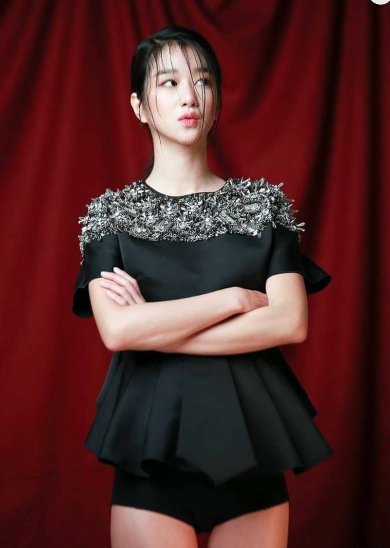 dprtist's tweet photo. Are you ready for new photoshoot #SeoYeaJi https://t.co/cc6UT8APiJ