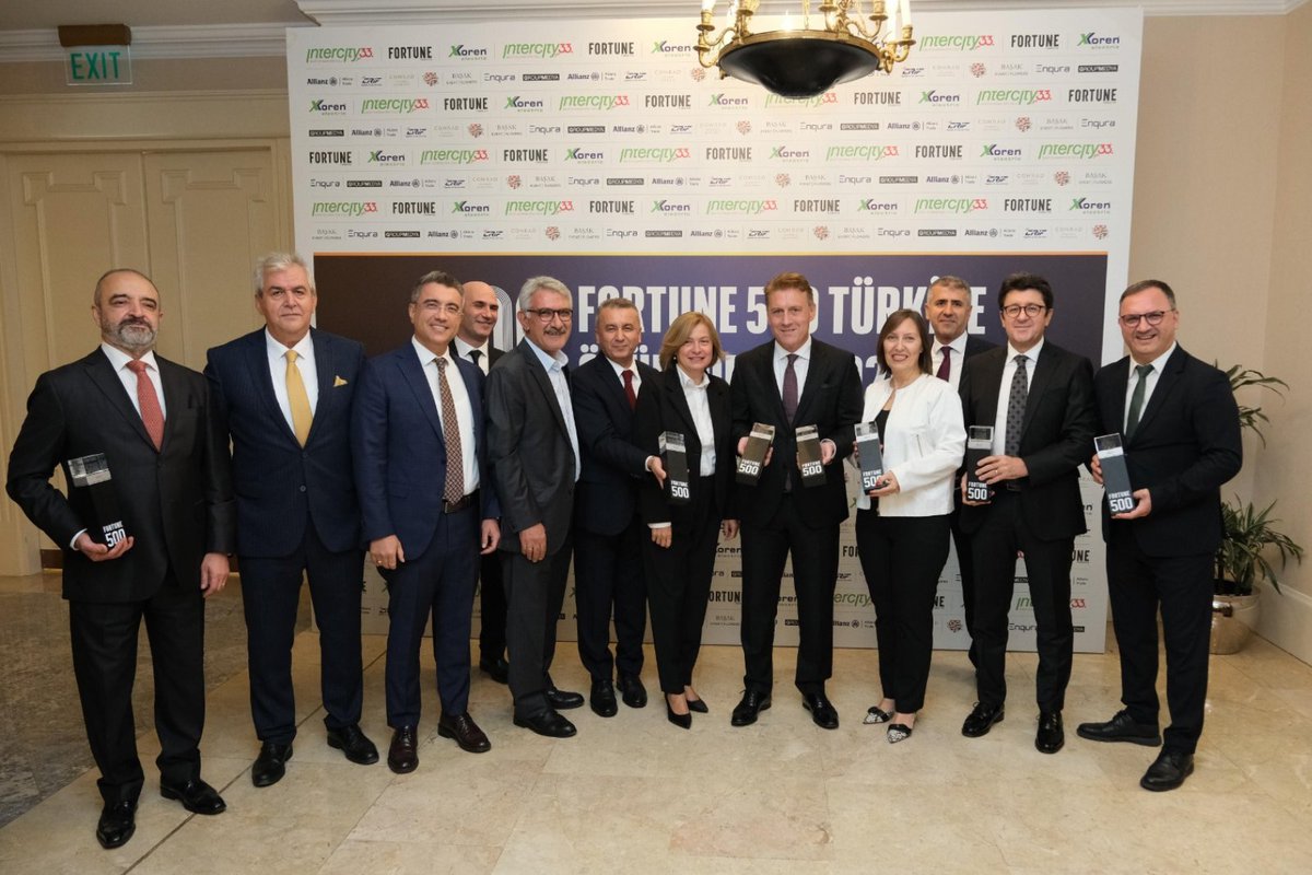 İBB İŞTİRAKLERİ (@ibbistirakler) on Twitter photo Fortune 500 Türkiye listesine girerek tarihi bir rekora imza atan <a href="/istanbulbld/">İstanbul Büyükşehir Belediyesi</a>'nin 12 iştiraki, 27 Eylül’de düzenlenen törende ödüllerine kavuştu.
Toplumsal fayda, yenilikçi hizmet ve inovasyon odaklı projelerle İstanbul’un geleceği için çalışmaya devam ediyoruz.
#Fortune500 Fortune 500 Türkiye listesine girerek tarihi bir rekora imza atan <a href="/istanbulbld/">İstanbul Büyükşehir Belediyesi</a>'nin 12 iştiraki, 27 Eylül’de düzenlenen törende ödüllerine kavuştu.
Toplumsal fayda, yenilikçi hizmet ve inovasyon odaklı projelerle İstanbul’un geleceği için çalışmaya devam ediyoruz.
#Fortune500