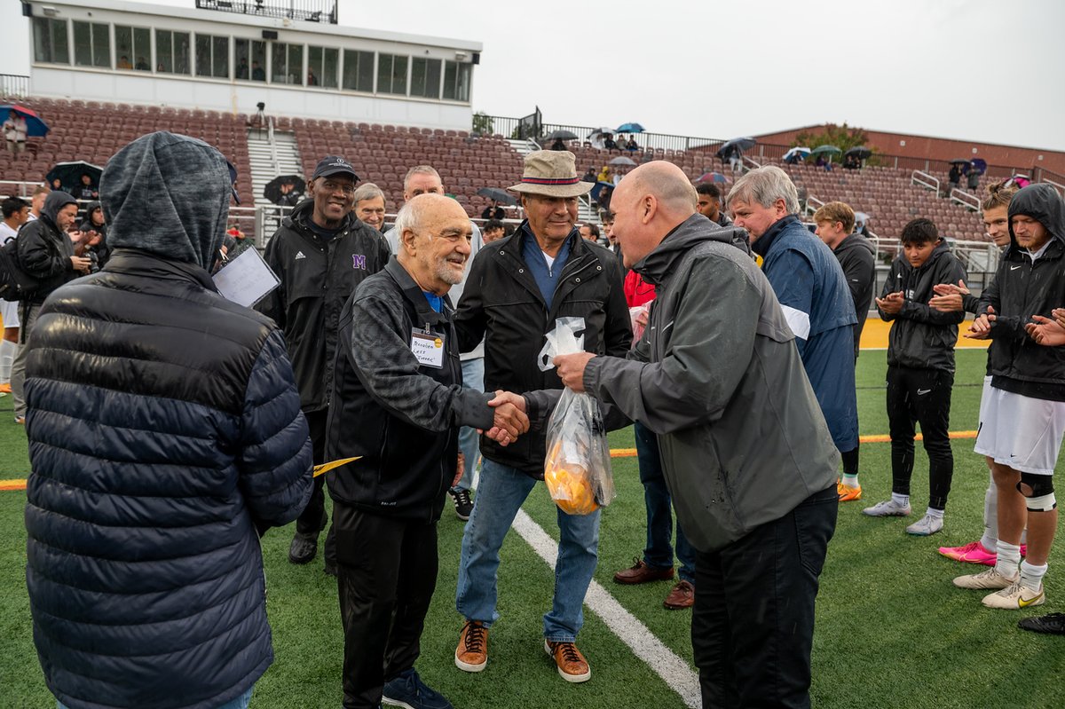 AdelphiU's tweet image. We had a great time at our Spirit Weekend events in 2023 and this year is proving to be no different! Today, we’re excited for our carnival, alumni brunch, reunions, athletics games and much more. See you there! ow.ly/lgfG50Tvj7h #AdelphiSpiritWeekend