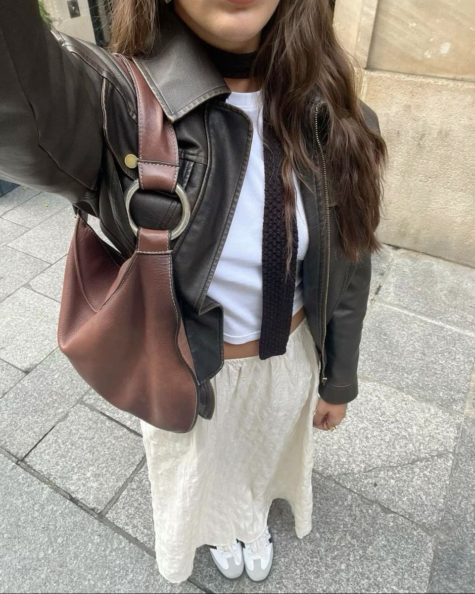 𝒻𝓁ℴ. tweet media