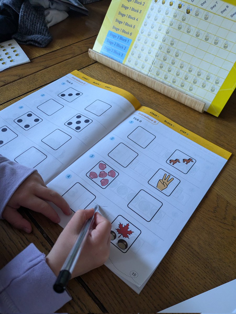 Love a bit of #fluencybee in the morning ❤️ <a href="/WhiteRoseEd/">White Rose Education</a>