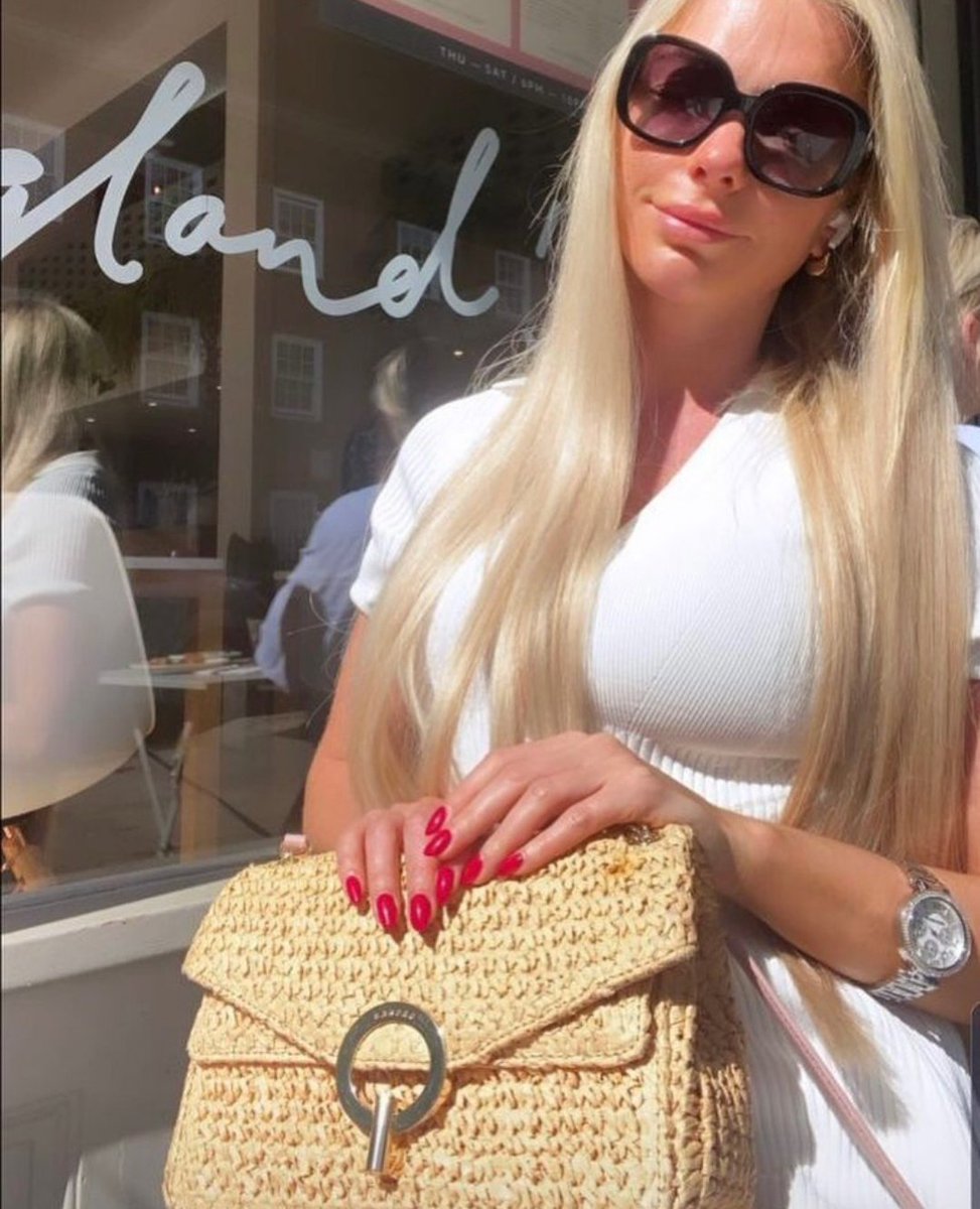 IsabelleM83107's tweet image. Bonjour et belle journée à tous  🥰🌞